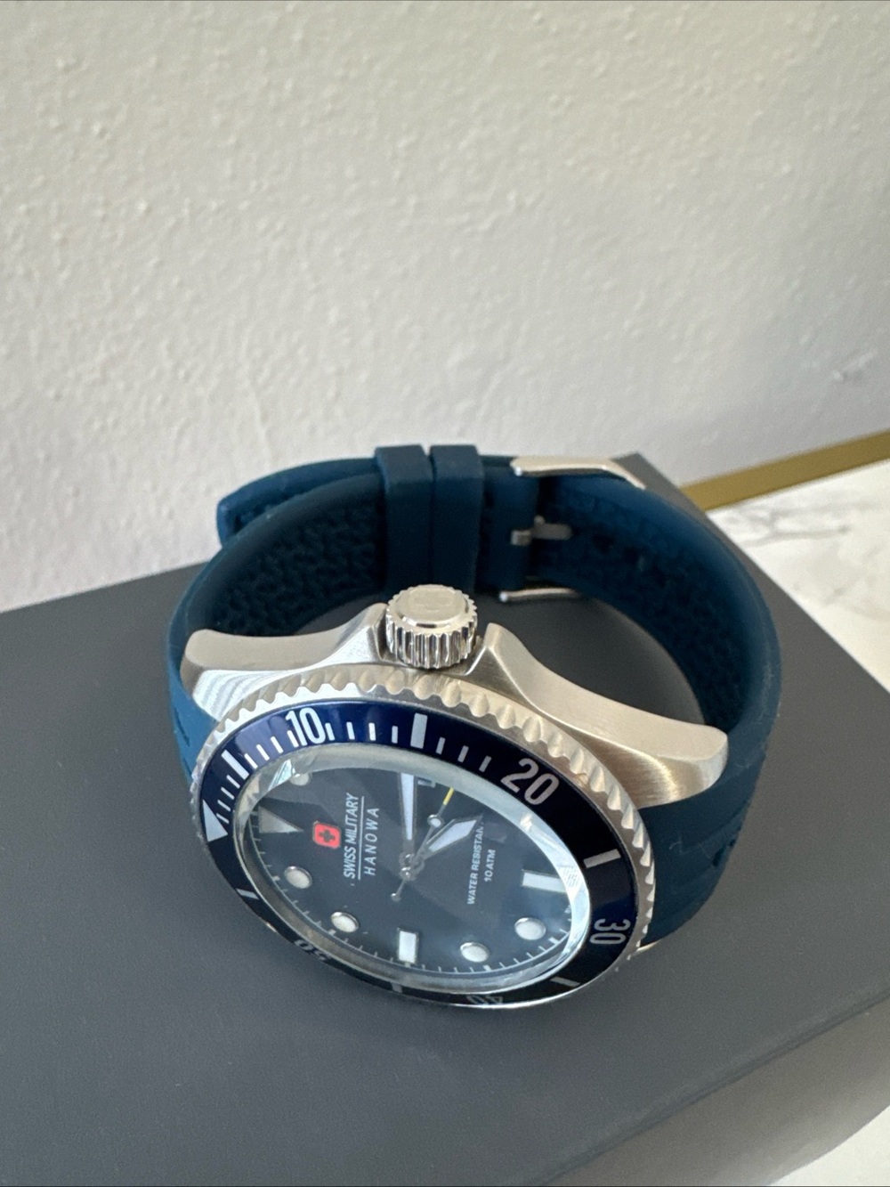 Swiss Military Hanowa Blue Diver Watch - Picture 7 of 7